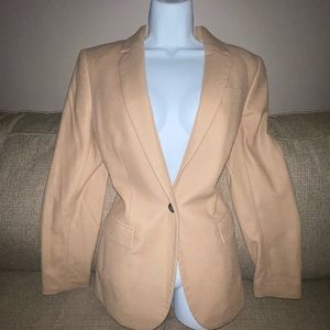 Banana Republic wool blazer with pockets